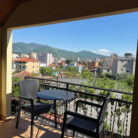 Villa Xhoni House Elbasan